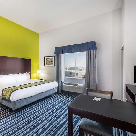 ฮอว์ธอร์น สวีท บาย วินด์แฮม มิดแลนด์ Hotel ภายนอก รูปภาพ